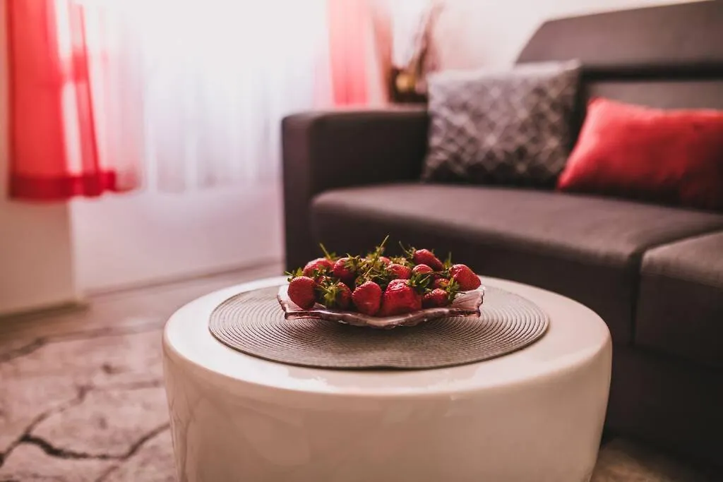 Center Stylish Apt Darling For 4, Old Town Apartment Split Croatia